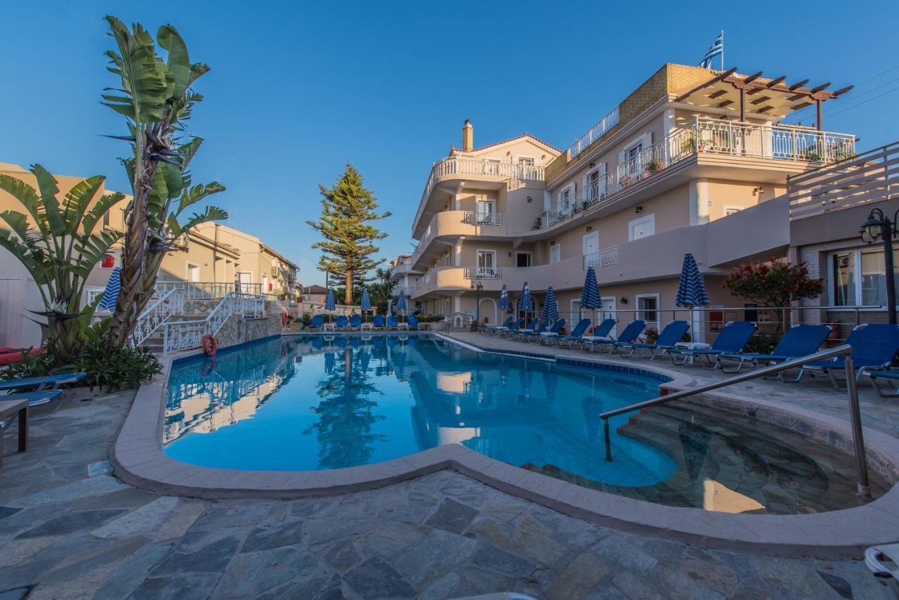 Planos Beach Hotel Kültér fotó